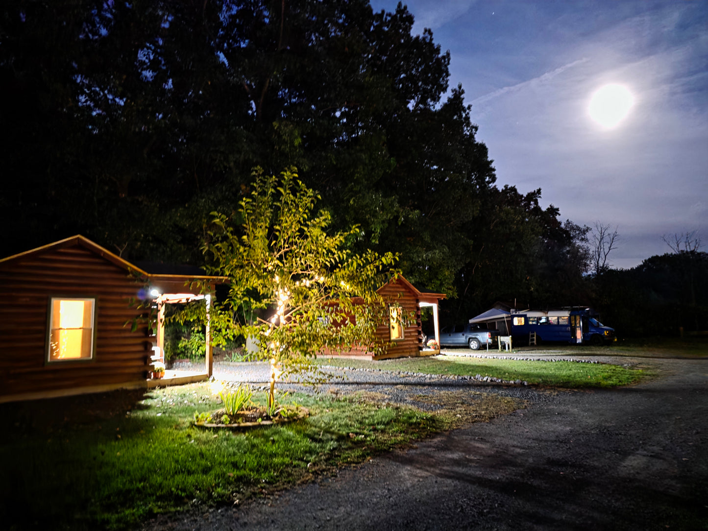 Canal Cabin 4