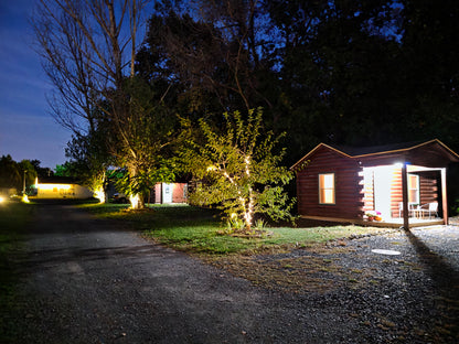 Canal Cabin 4