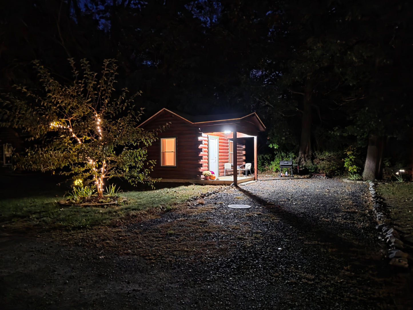 Canal Cabin 4